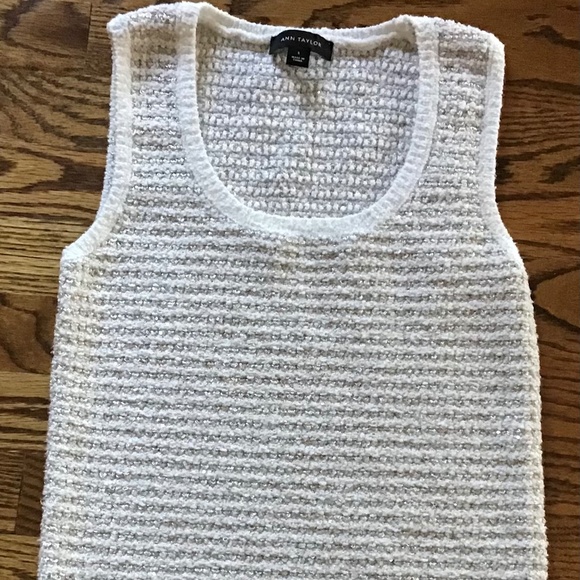 ANN TAYLOR Tops - ANN TAYLOR Size Small White Sleeveless Sparkly Knit Top Scoop Neck